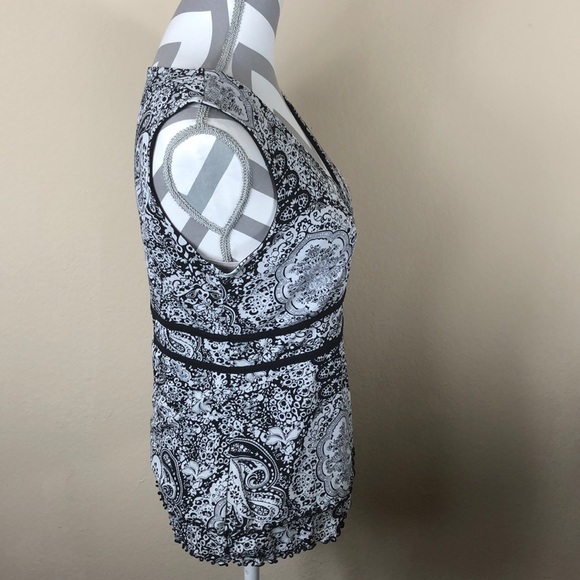 Style& Co women’s blouse medium petite - Picture 4 of 7